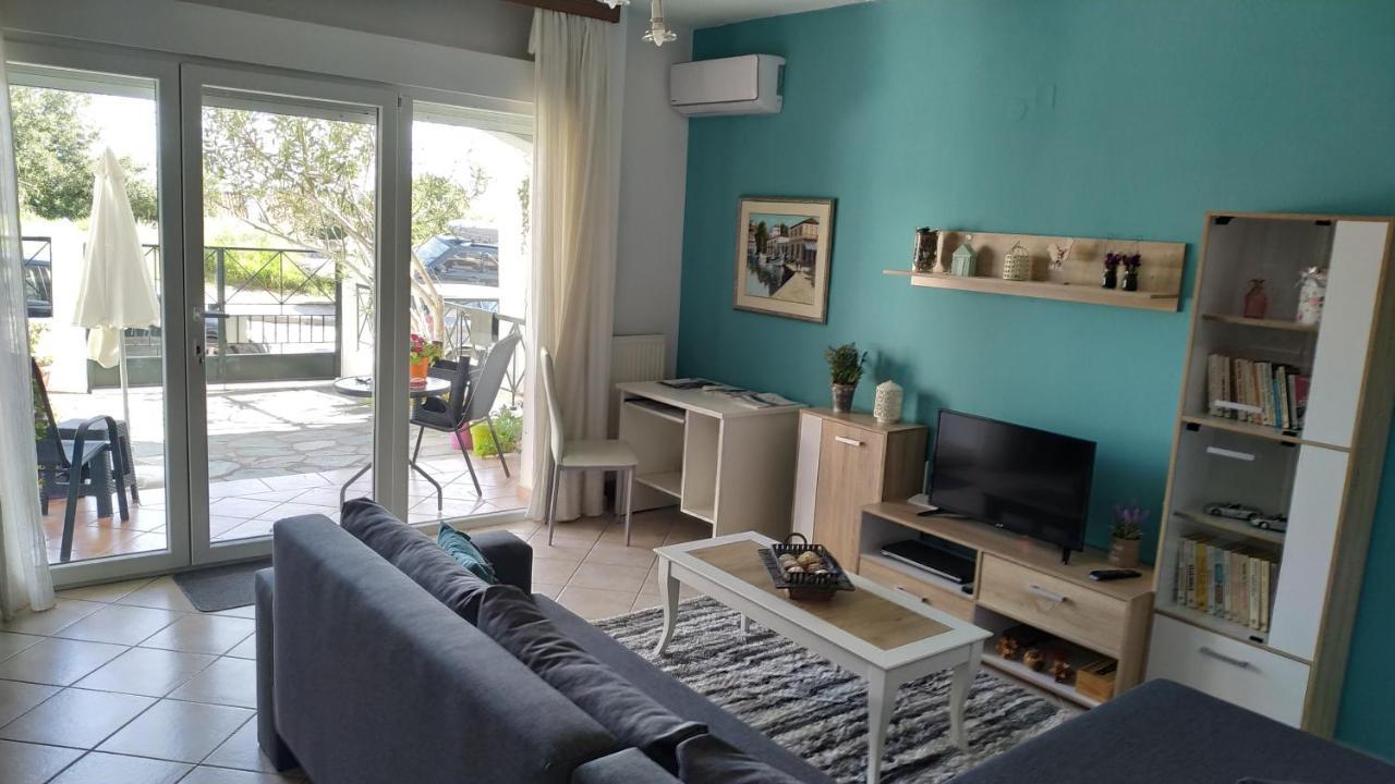 Апартаменты Vasileia' S Brand New House Кавала Экстерьер фото